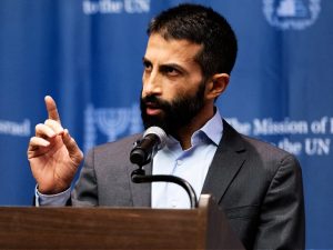 Hamas Founder’s Son Tells Dr. Phil That Pro-Palestinian Activists Belong in ‘Mental Asylum’