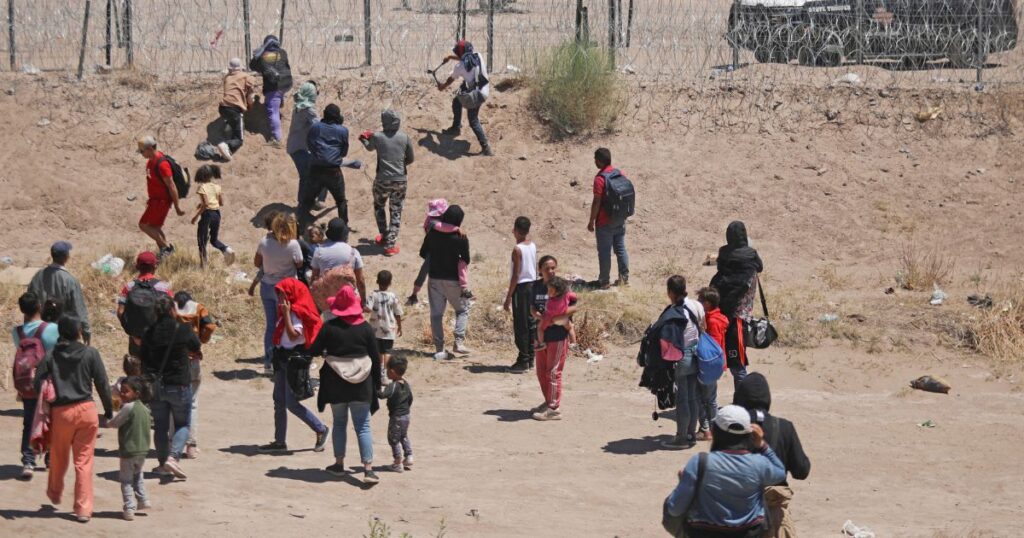 Texas Considers Plan That Could Significantly Speed Up Trump Admin Deportations: Report