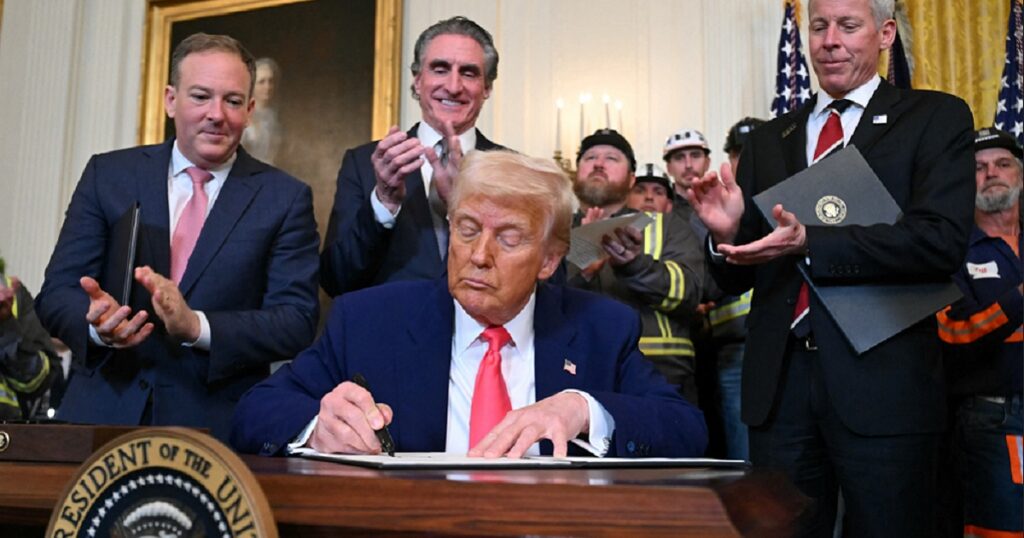 Breaking: Trump Cuts Off Illegals from All Social Security Act Benefits, Return of ‘Paused’ Fraud Punishment Possible