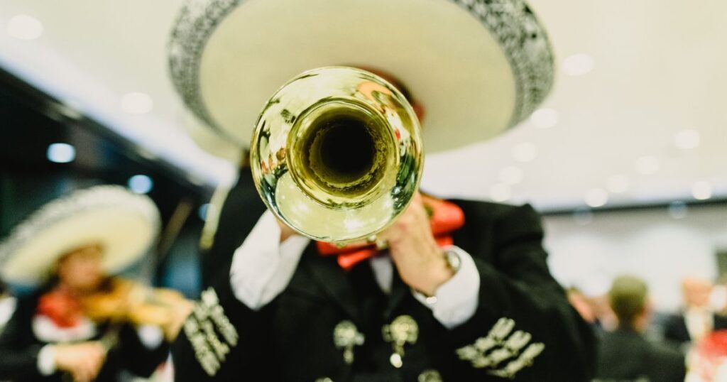 A mariachi band played the anthem at MNF, per report—then came ‘controversy’